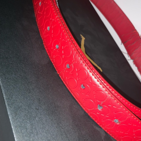 Red Ferragamo belt Men’s - Picture 4 of 4